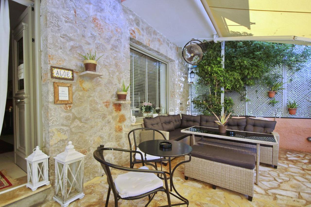 Aloe Luxury Apartments ポルト・ヘリ エクステリア 写真